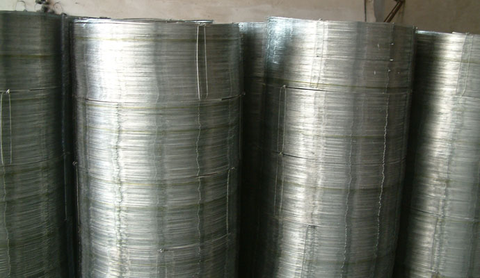 Vertical Razor Wire Rolls